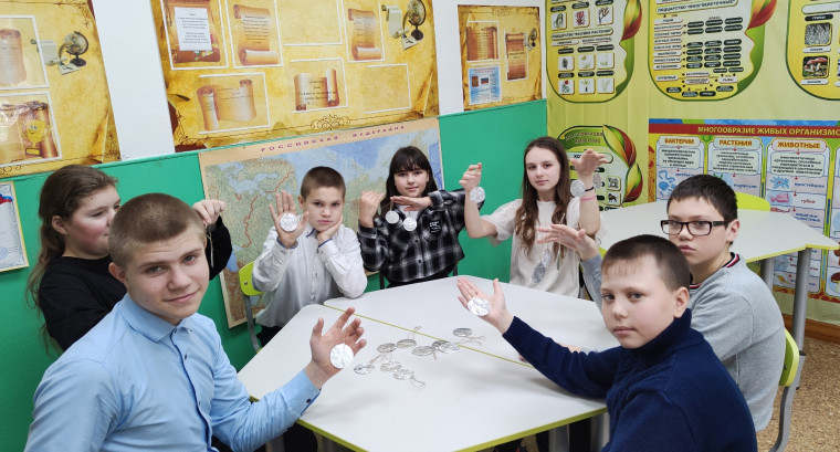 "Блокадный светлячок".